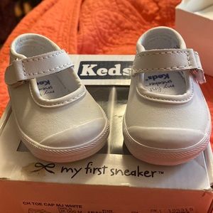 Infant keds